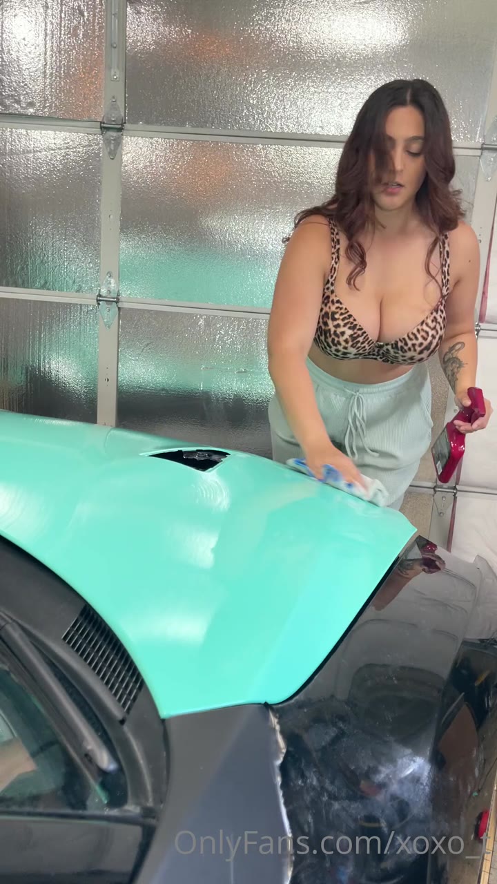Epic female Tati Evans instagram