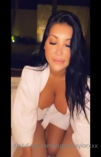 Exposed steamy Augustayllorxxx Onlyfans nude