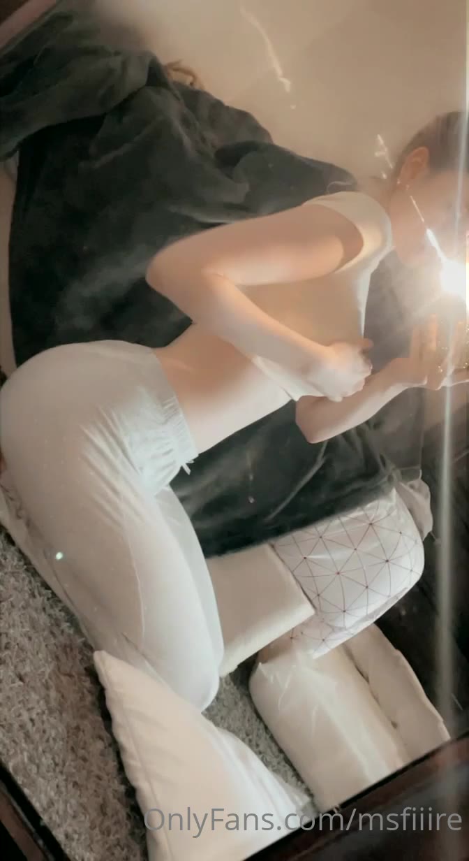 Exposed smexy Msfiiire bj