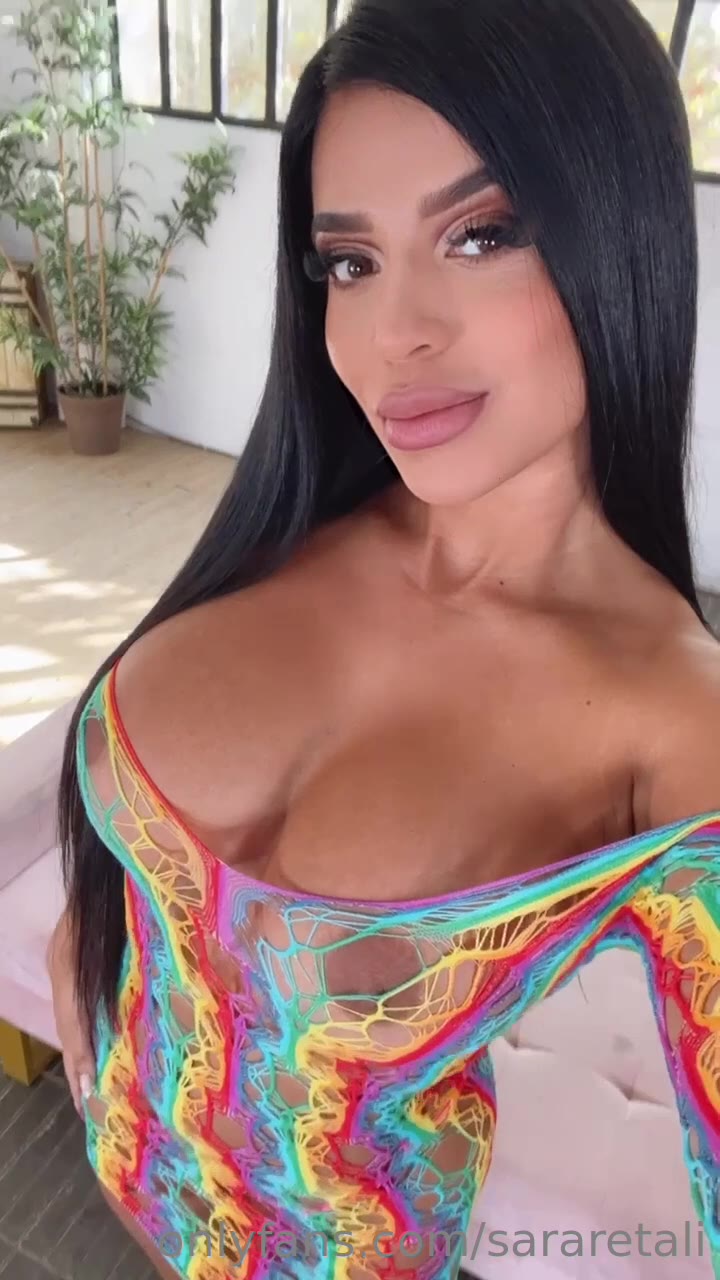Sara Retali twitter  FullVID