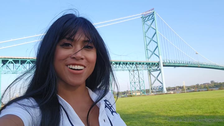 Epic Ember Snow dildo