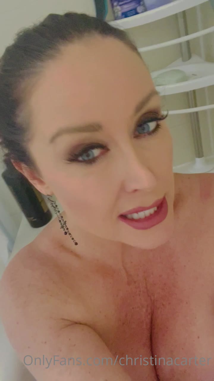 Sensitive Sweating Christina Carter Leak release