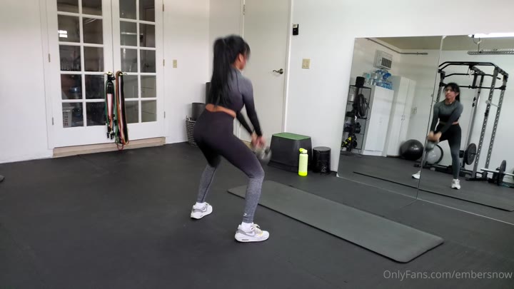 Epic anorexic Ember Snow simpcity Vid