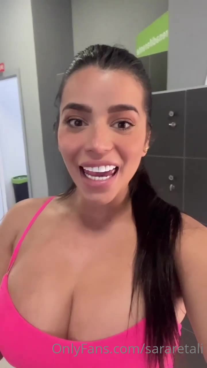 Sensational Sara Retali Fansly leak