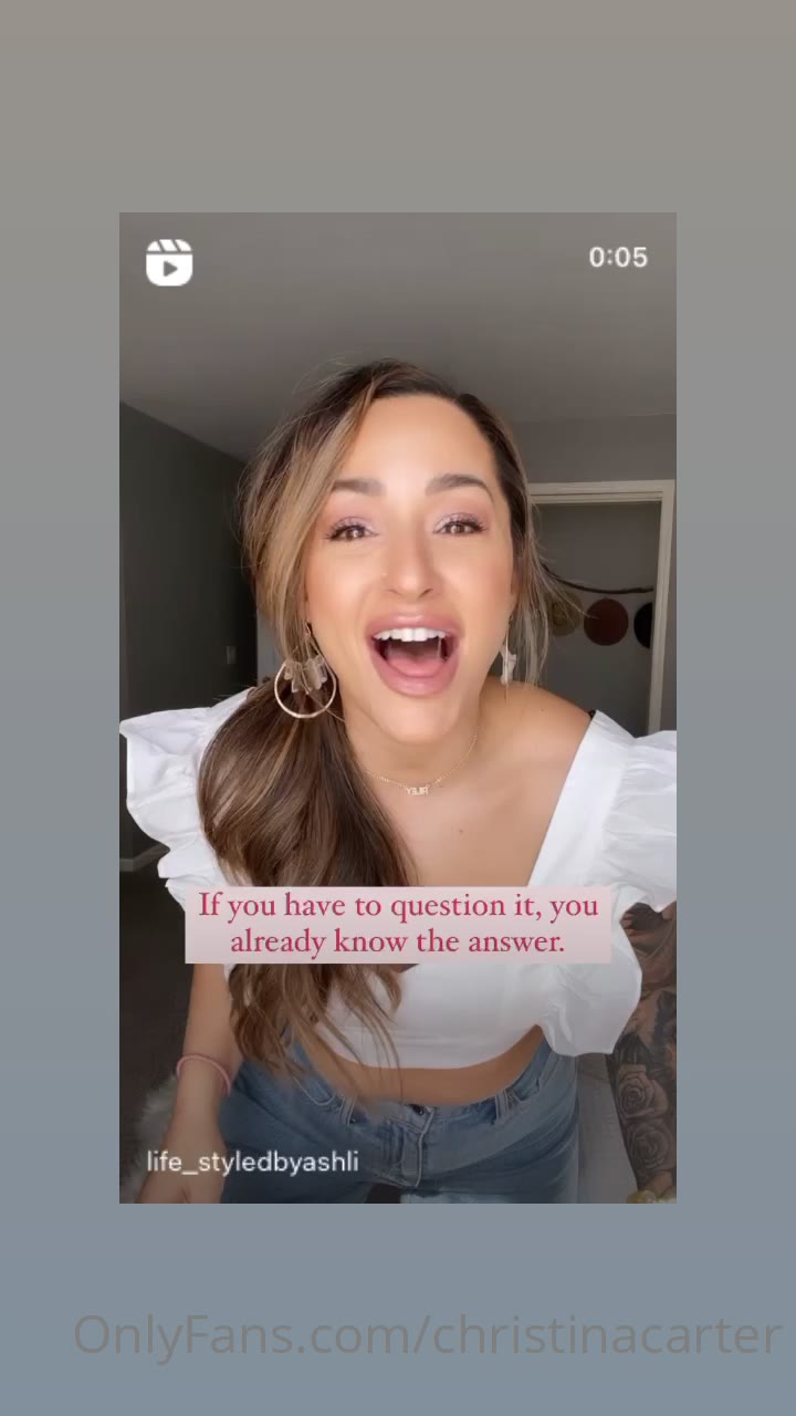 Epic fruity Christina Carter masturbating