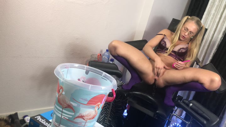 nan sucking Siswet19 ripped cams