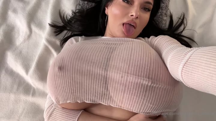 nan BustyEma_official camgirl Video Sensational