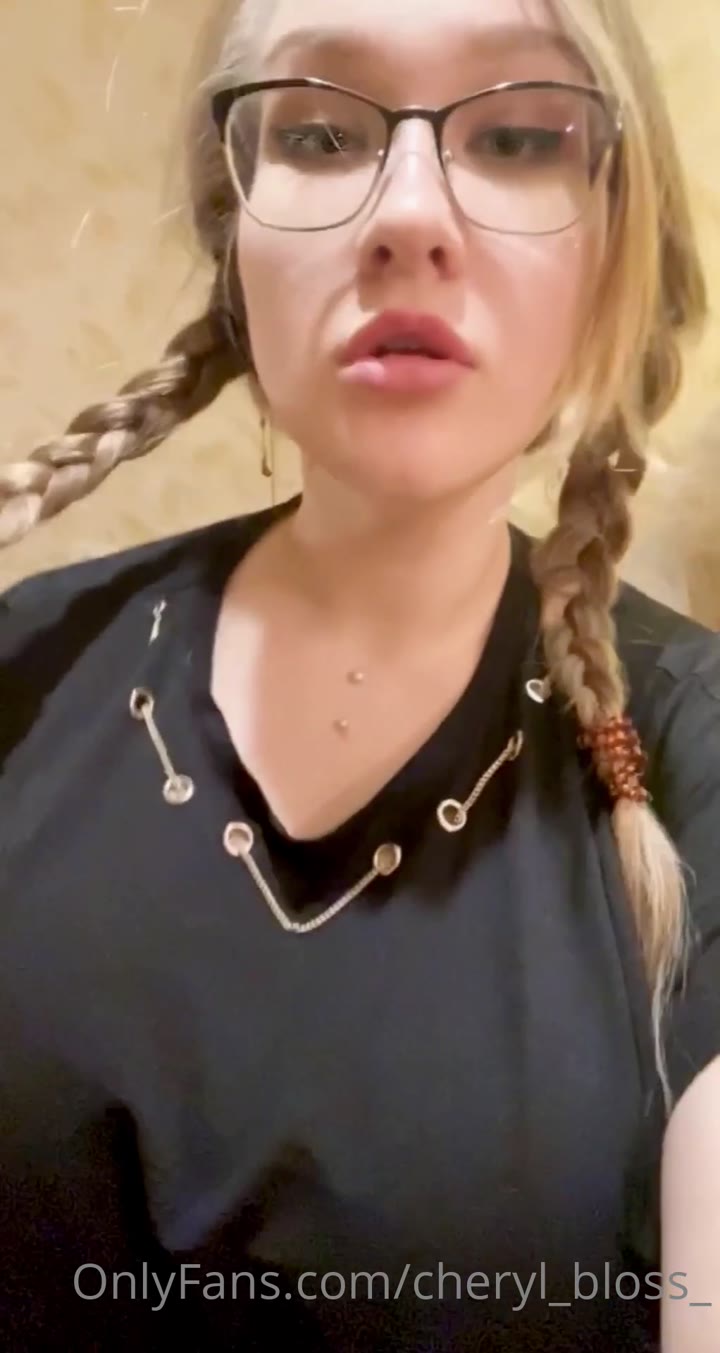 tiny CherylBlossomOfficial Leaked Onlyfans Sensational