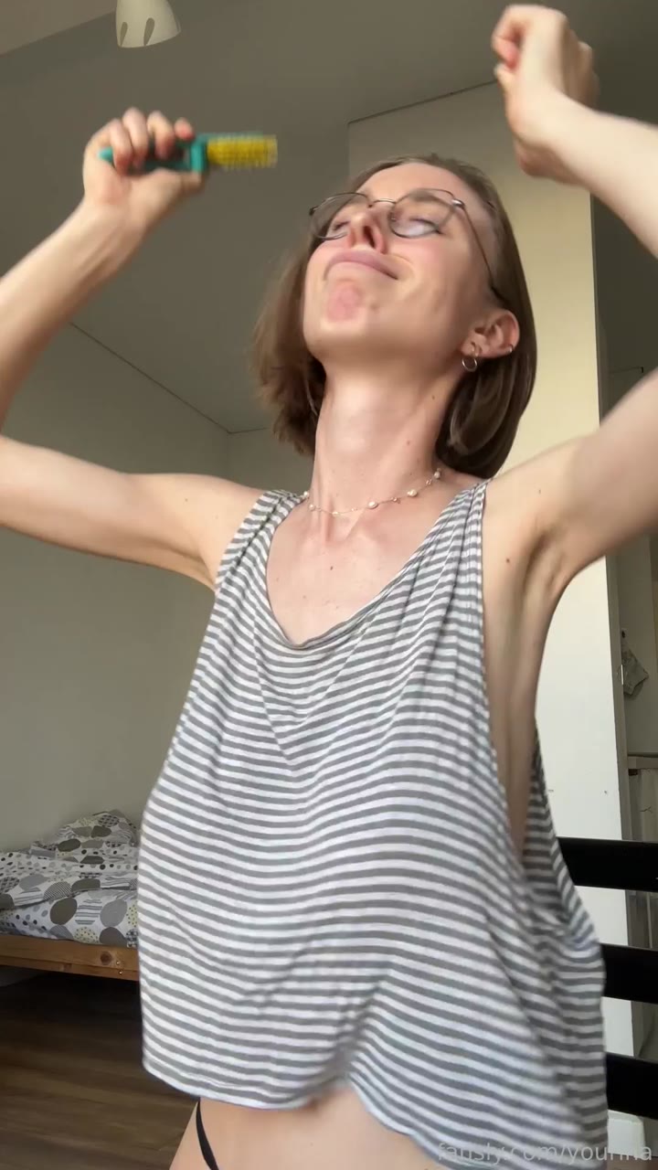 woodsy Yourina camgirl