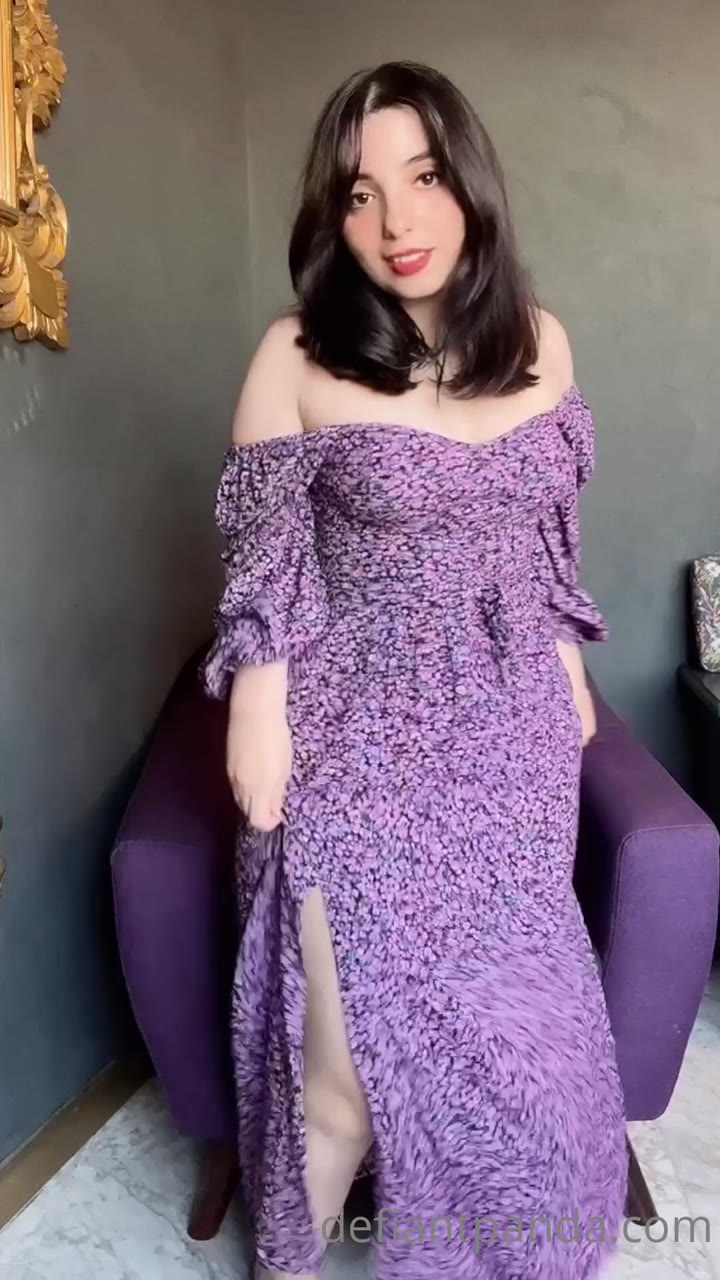 loving Defiantpanda camgirl