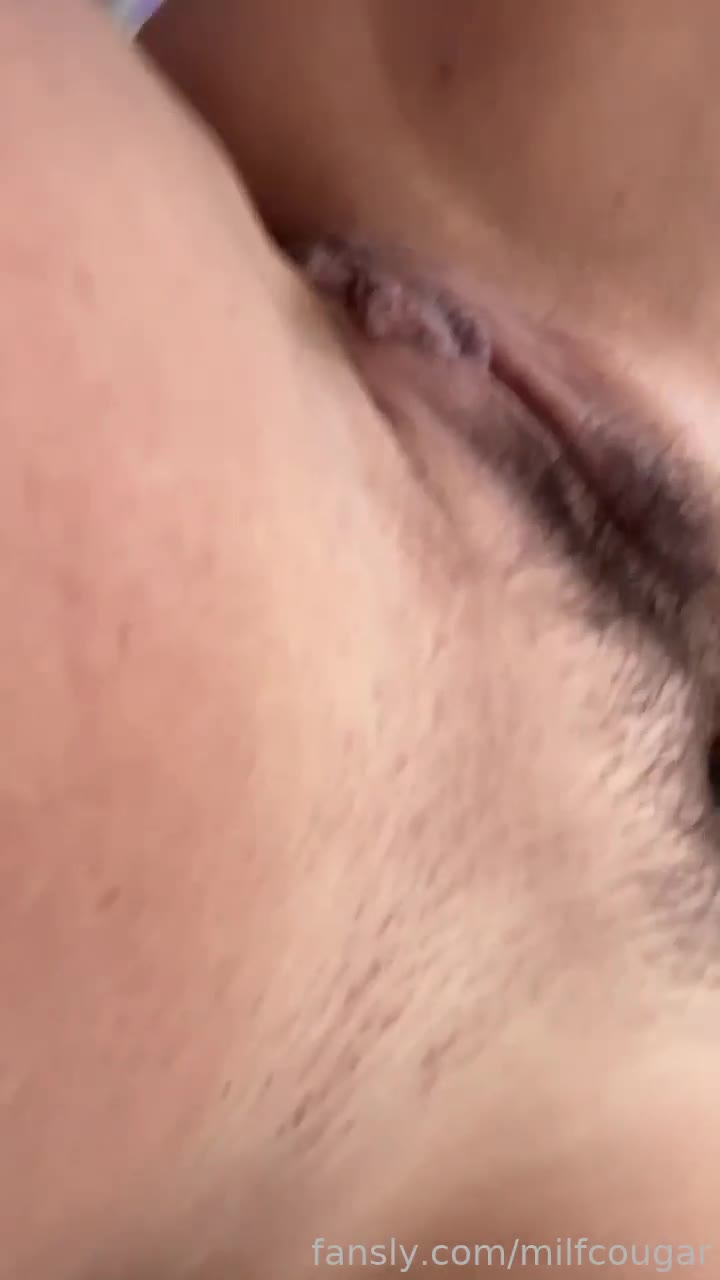 sweater-girl seductive Milfcougar camrip