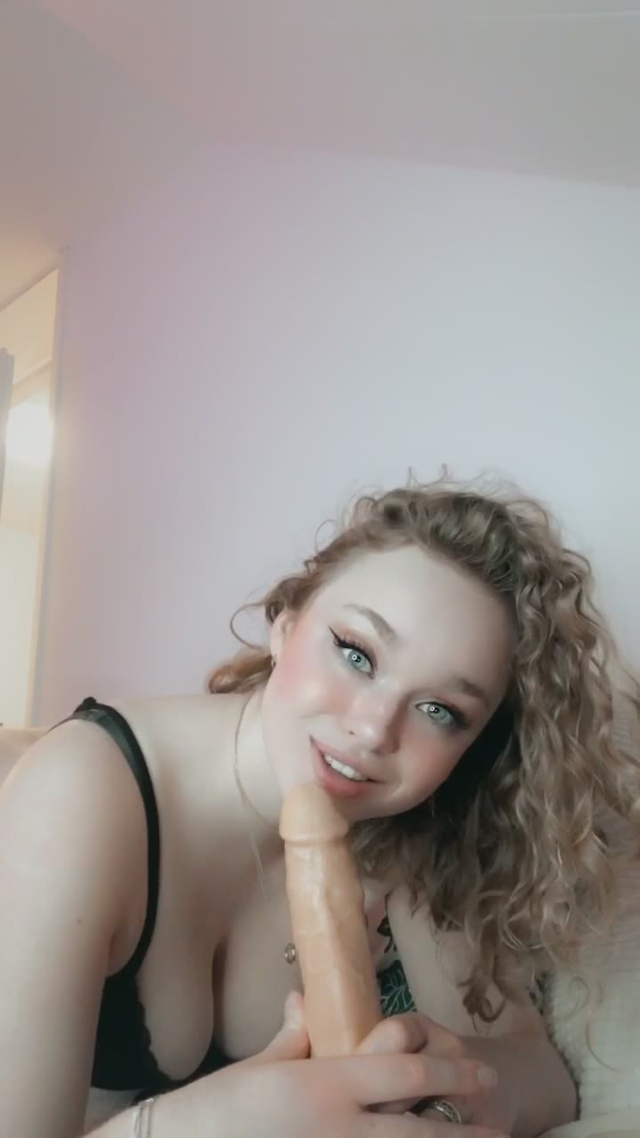 lucky seductive Sarah Calanthe Fansly leaks