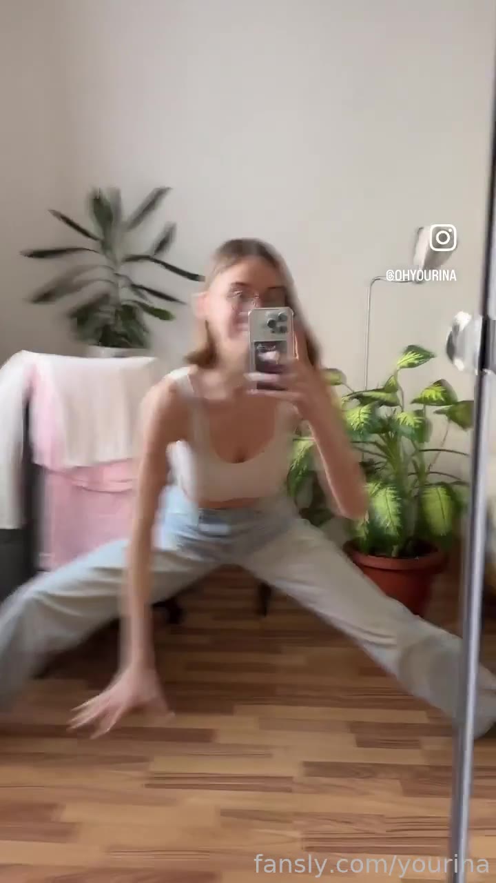 Epic loose Yourina face Exclusive full video