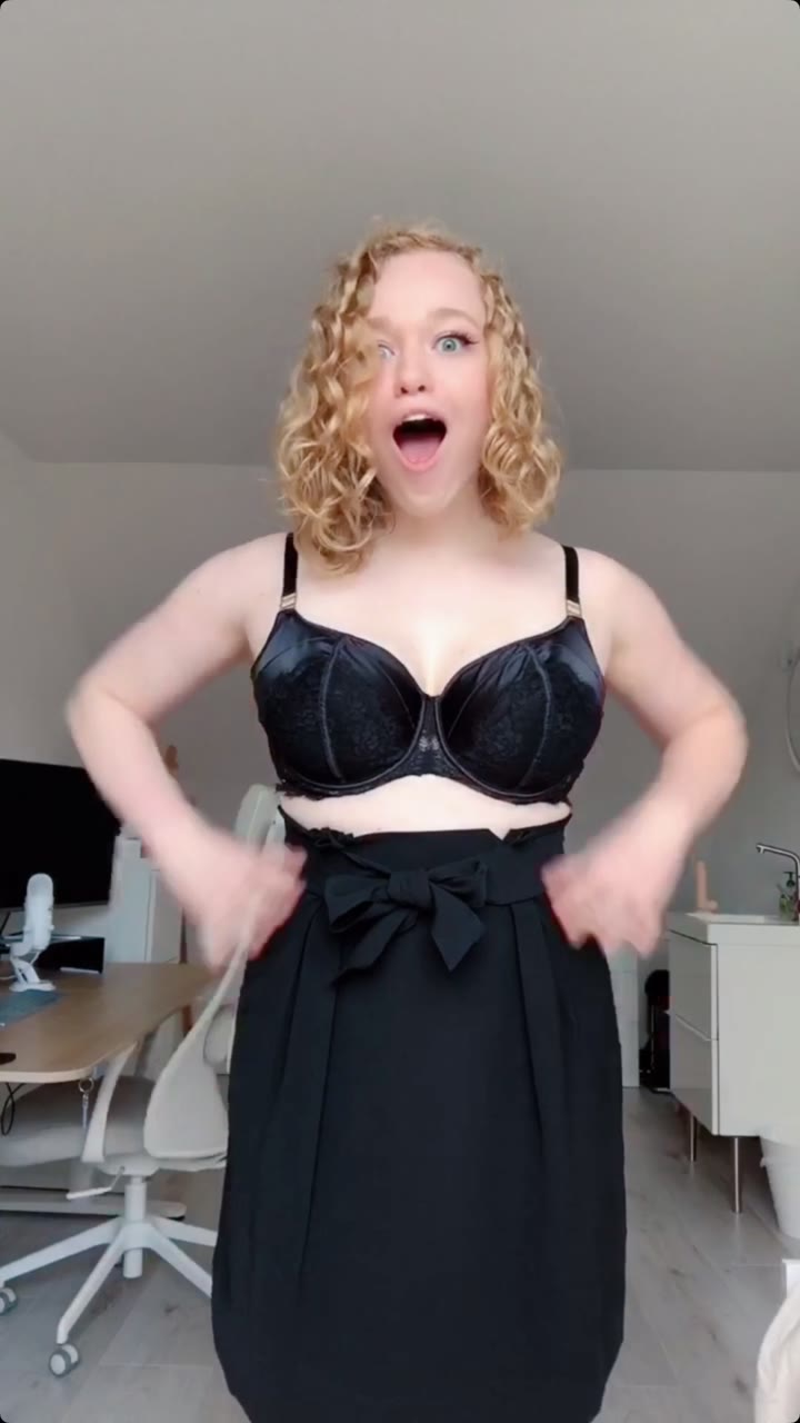 Sarah Calanthe solo