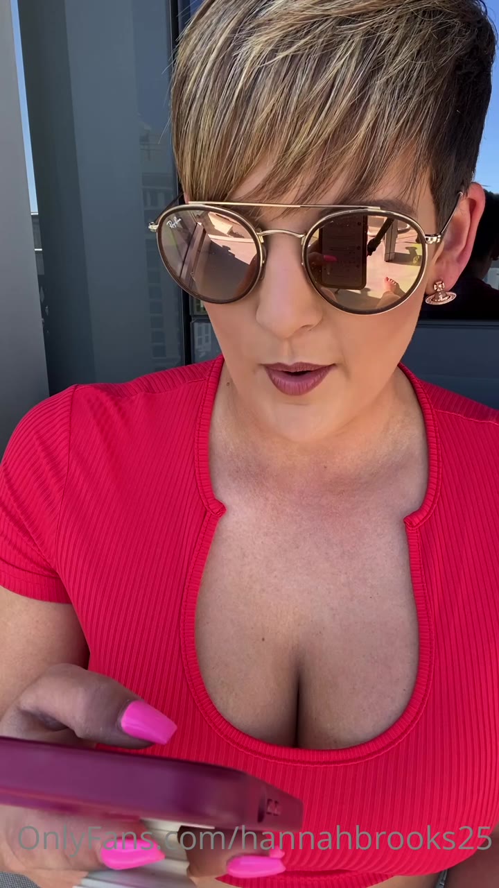 hannahbrooks25 Patreon leak  EXPOSED