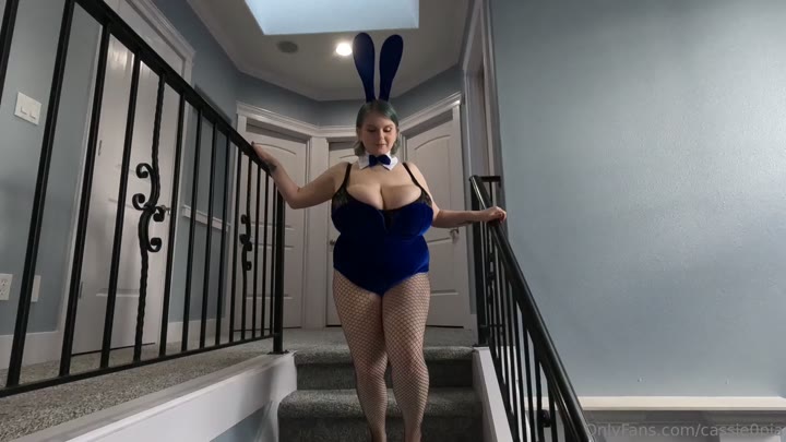 Exposed brutal Big tits Cassie0pia dildo