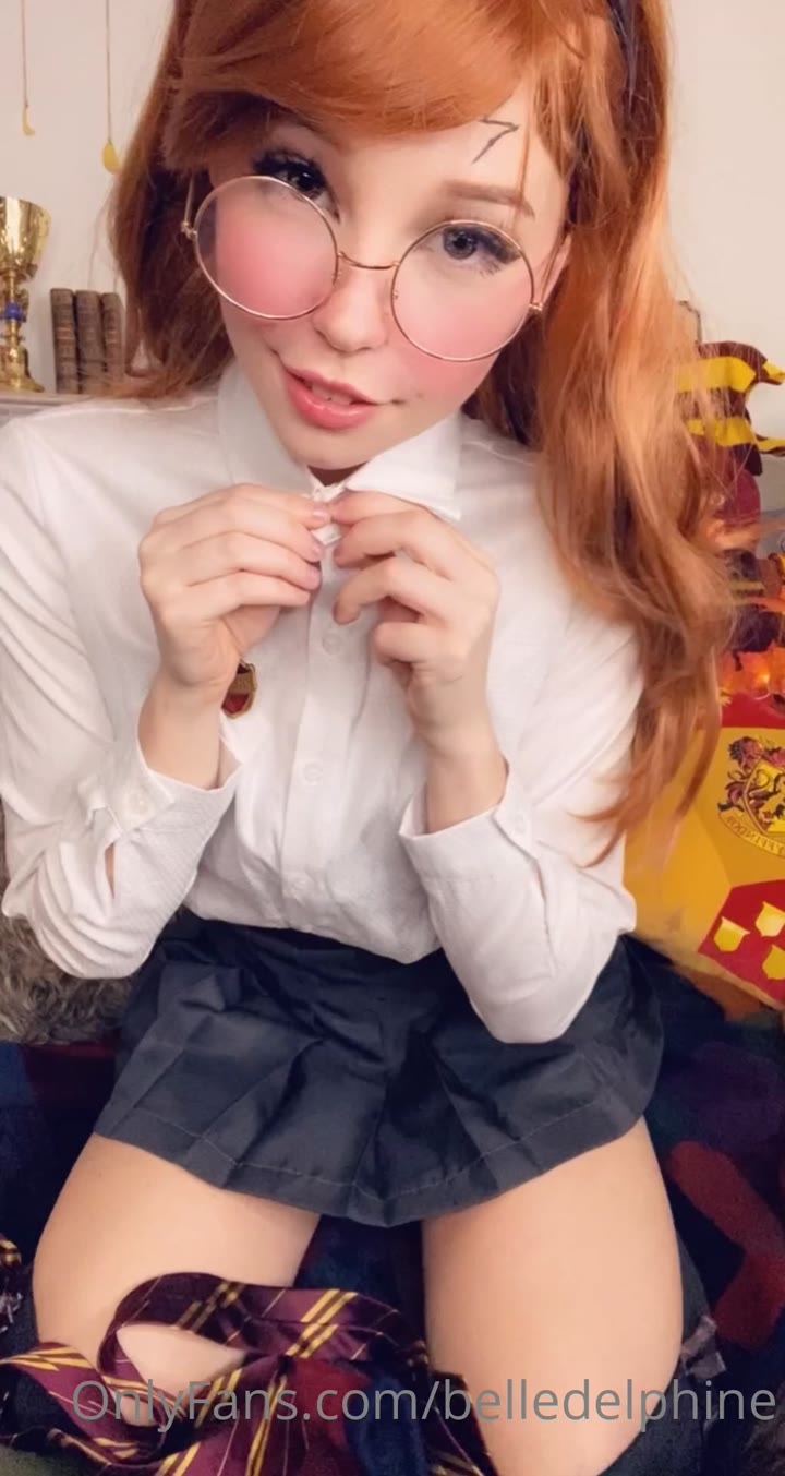 Sensational epicslut Delphine reddit