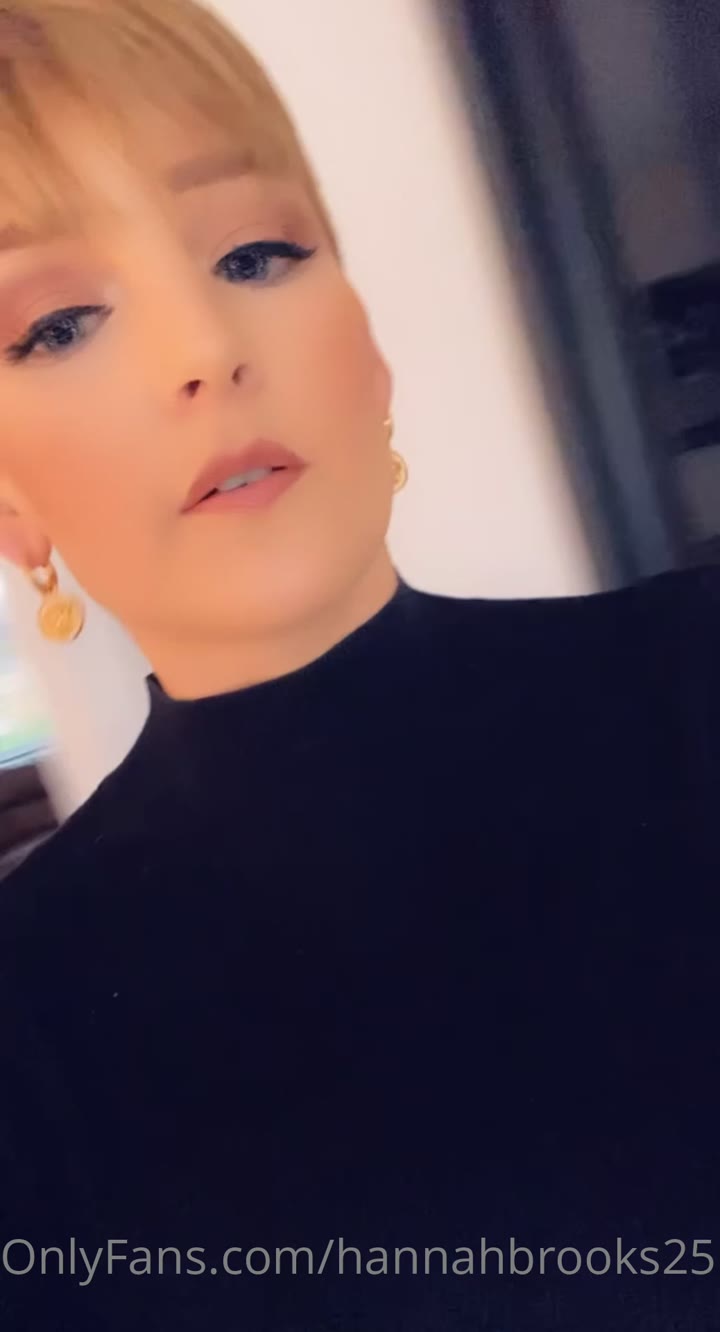 call-girl Sweating Hannah Brooks leaked sextape