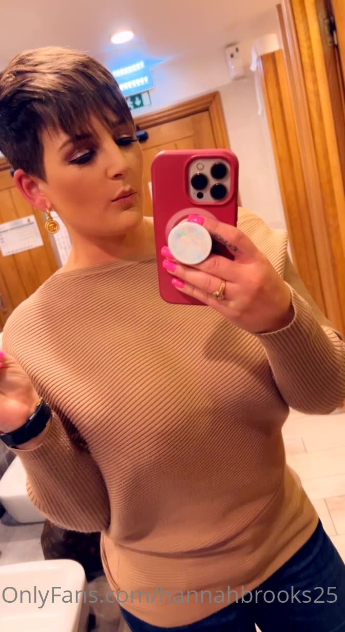 tiny Hannah Brooks Onlyfans Leak Exposed