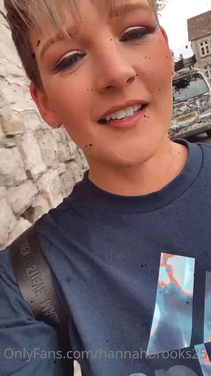 Hannah Brooks boobs Sensational