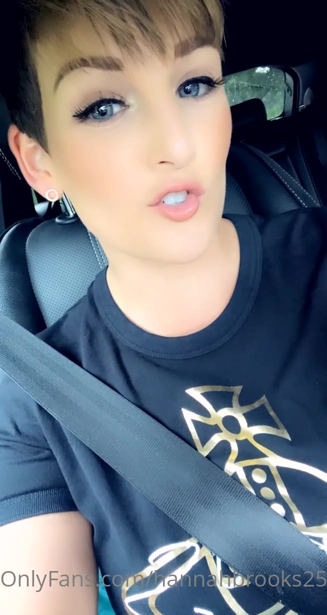Exposed racy Hannah Brooks leaks OF full vid