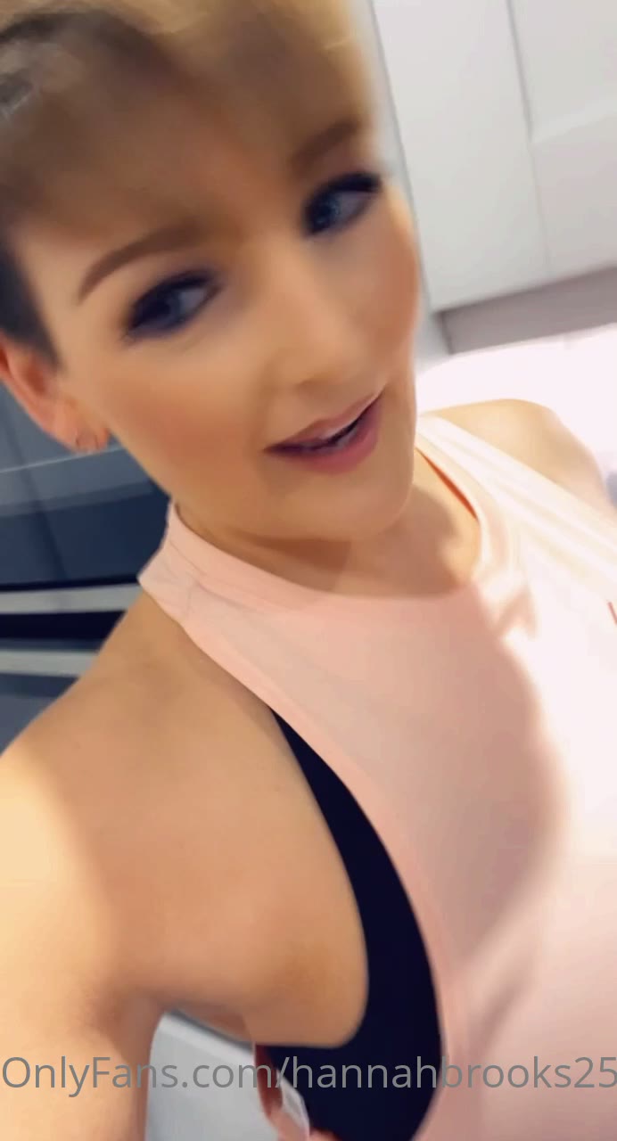 Hannah Brooks Onlyfans Leaks FullVID