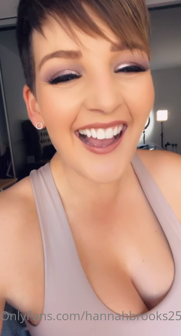 Milf Hannah Brooks fuck Sensational