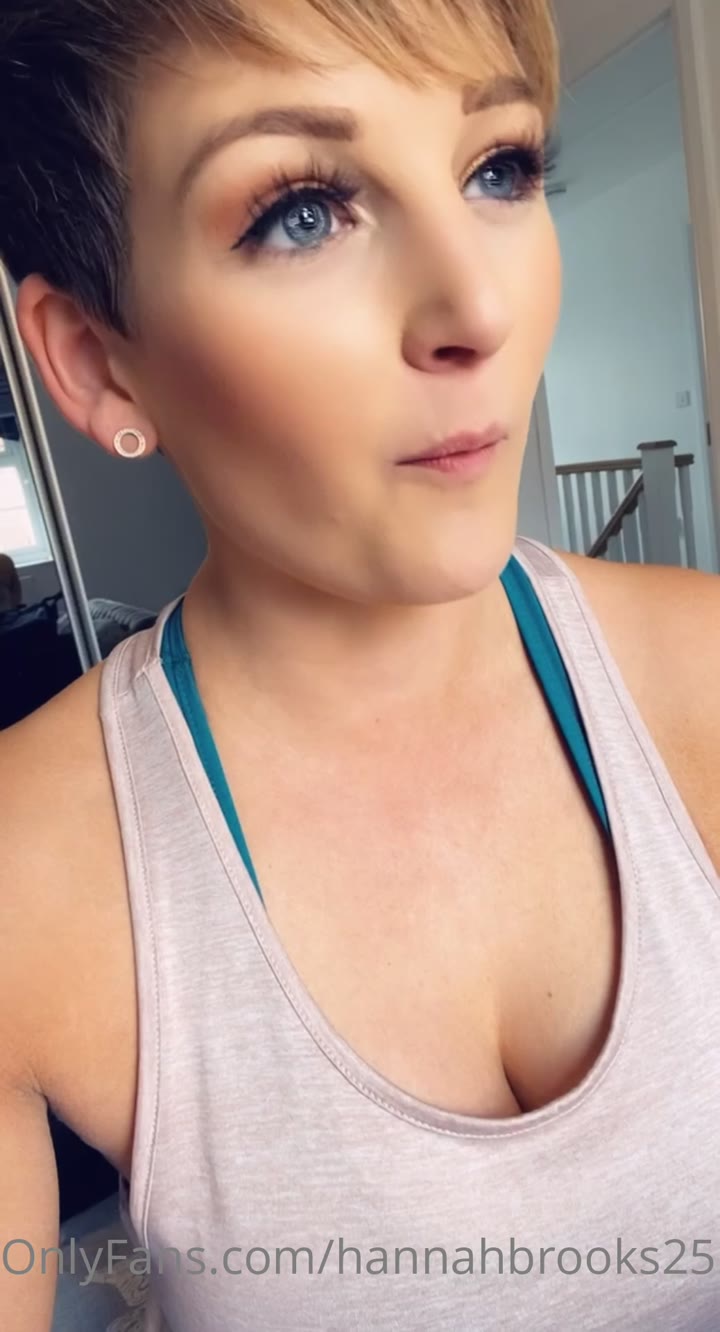 fair Milf Hannah Brooks Leaked OF onlyfans leaked Sensational