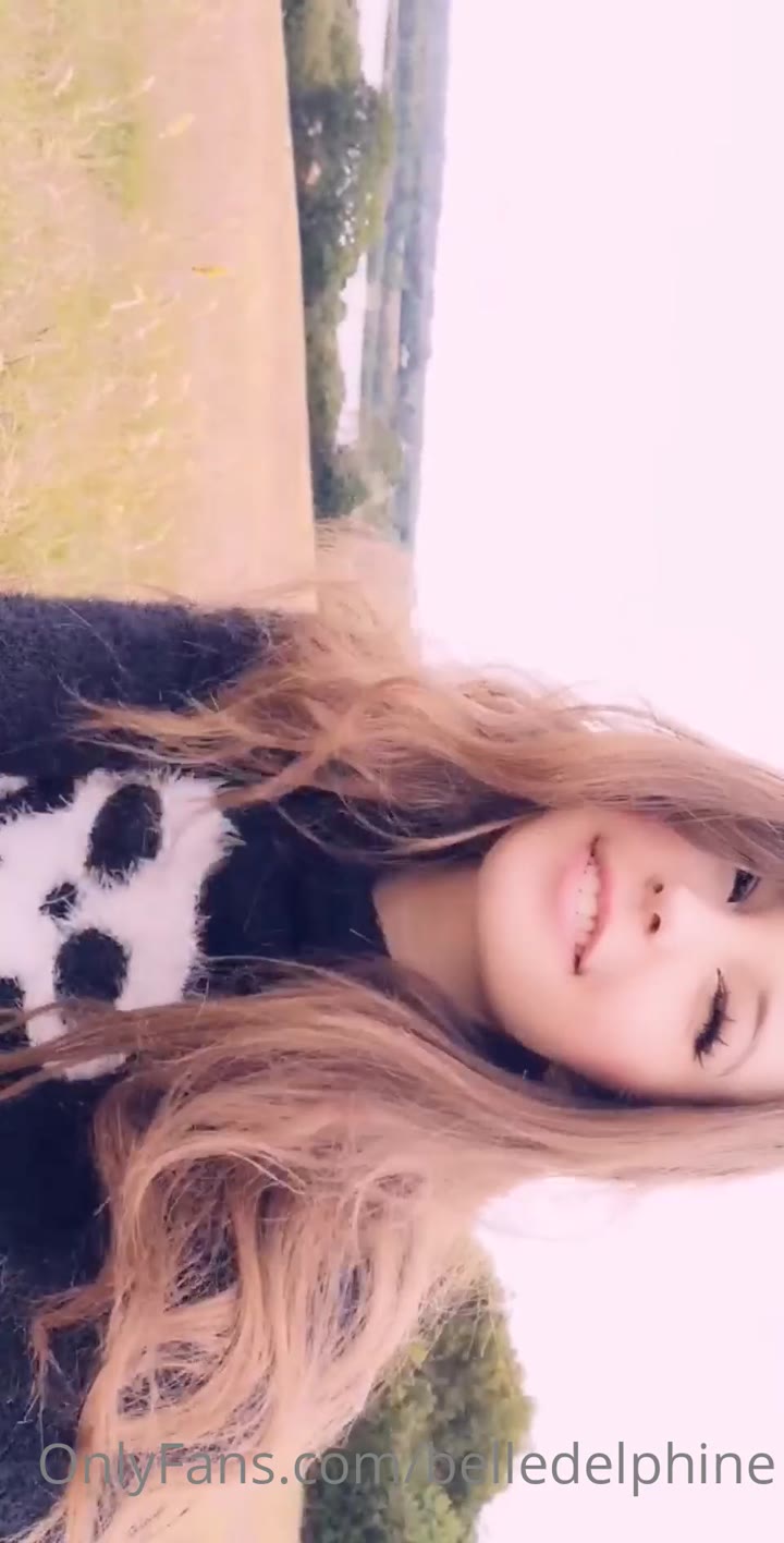 Belle Delphine o n l y f a n s Exposed