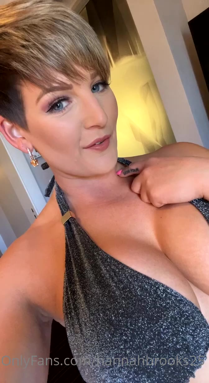 dog Hannah Brooks leaked nudes x Video Sensational