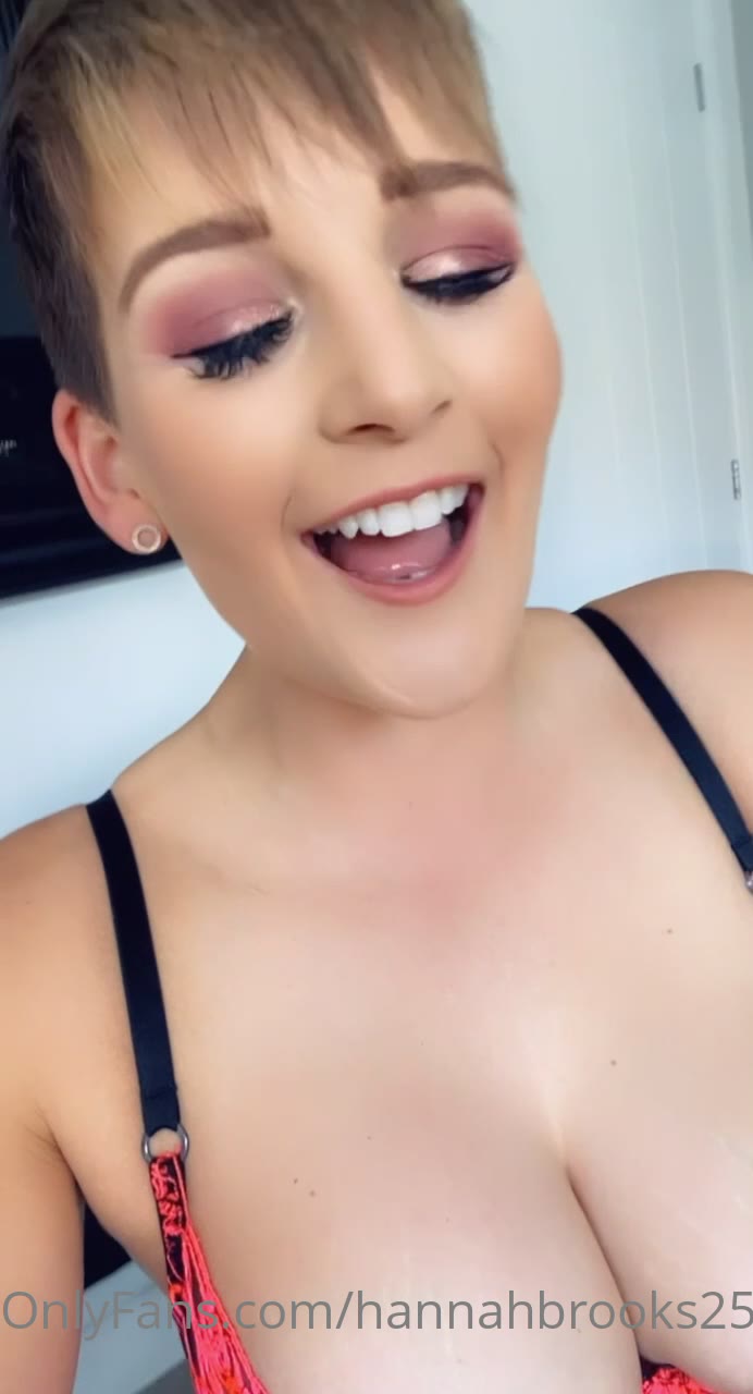 nan Milf Hannah Brooks leaked nudex