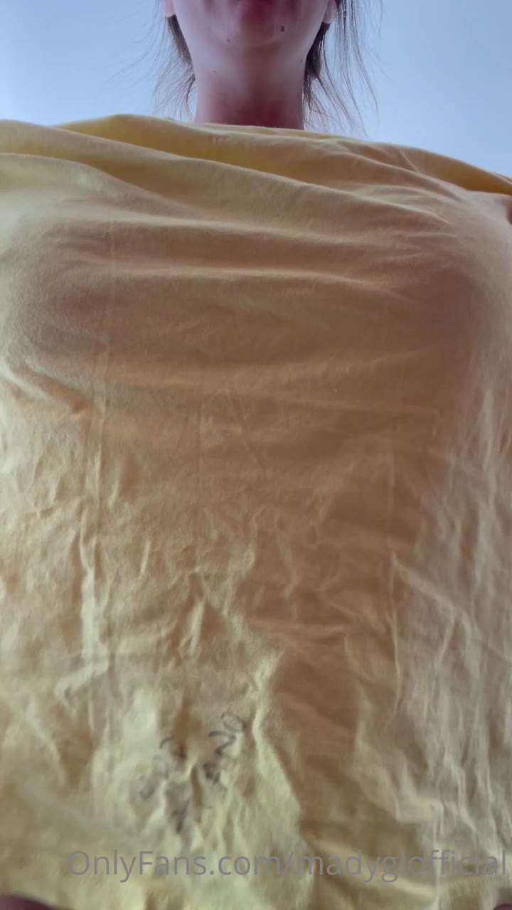 risqué Mady Gio face Sensational