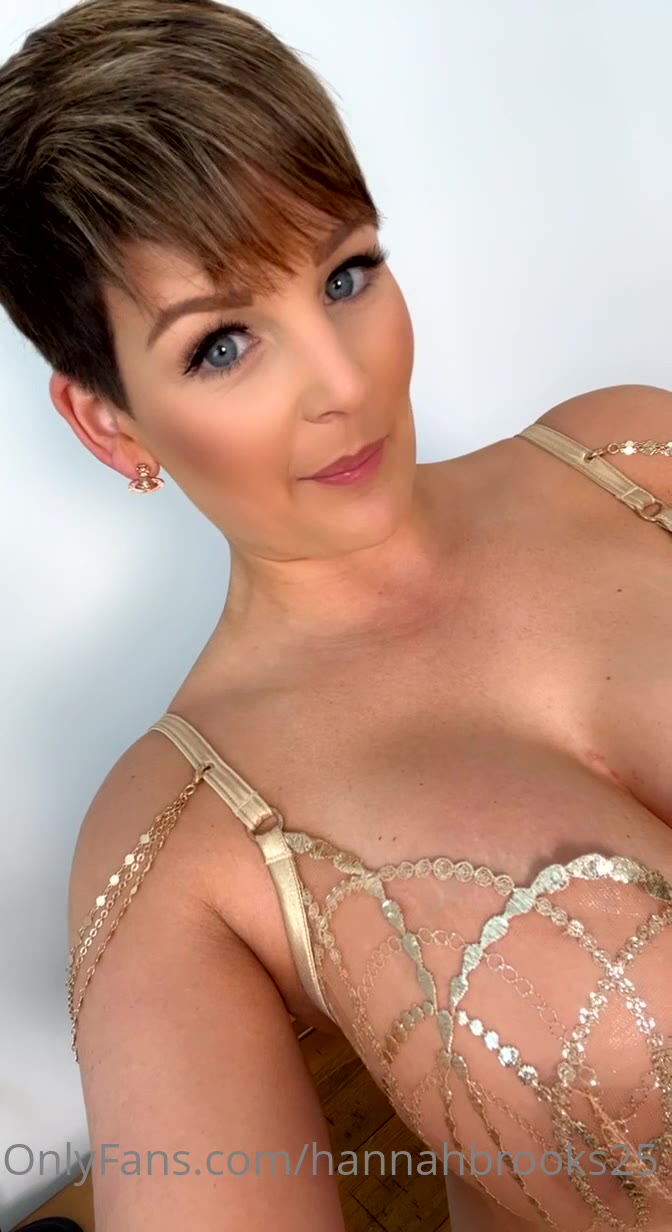 nan Milf Hannah Brooks Nudes leak Exclusive video full