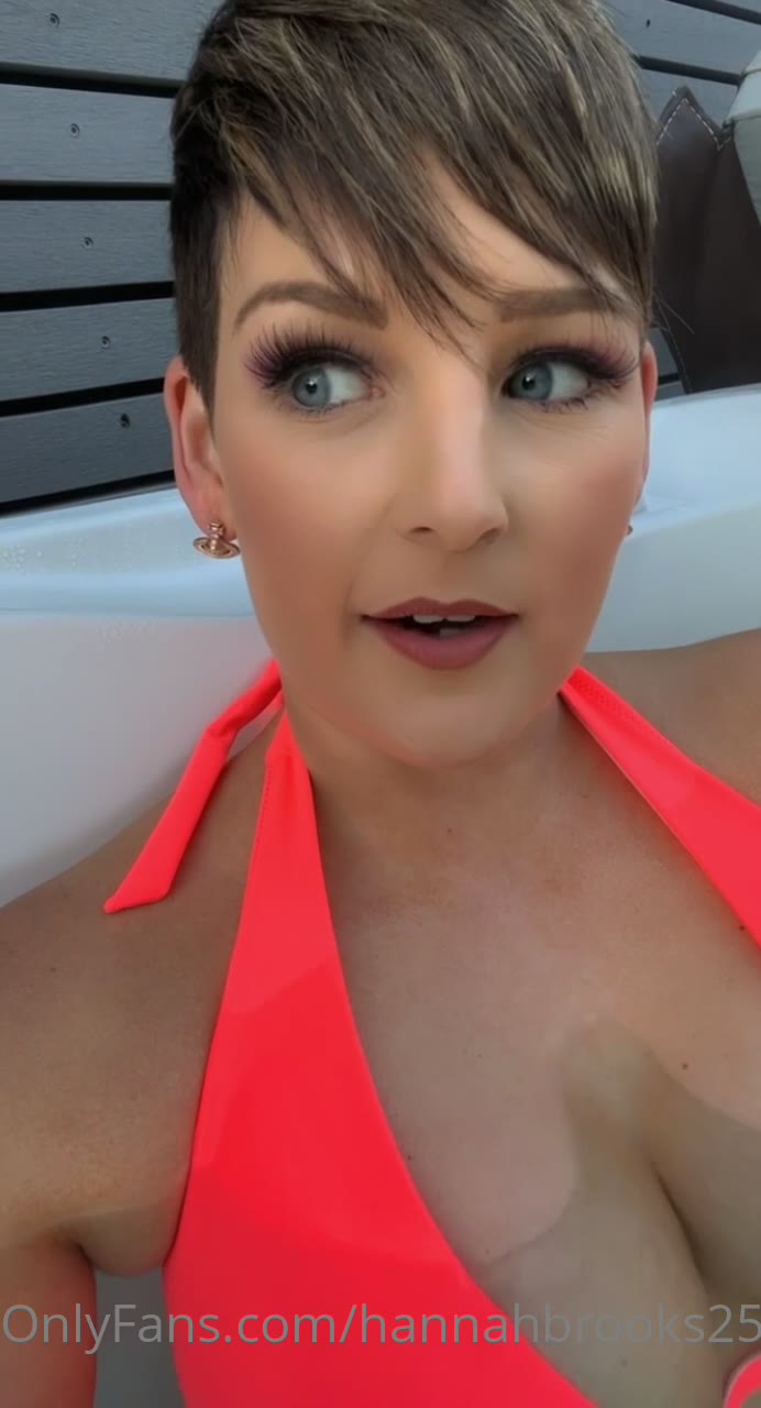 Milf Hannah Brooks bj Full Movie