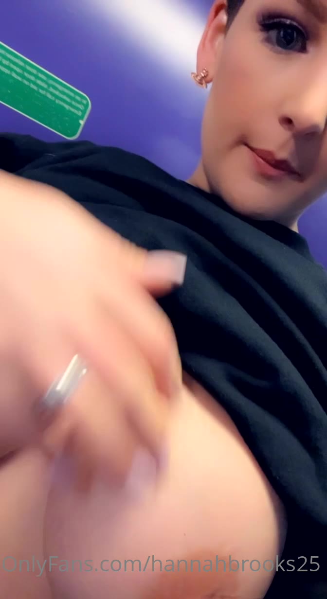 Epic vile Hannah Brooks Fansly leaked FullVID