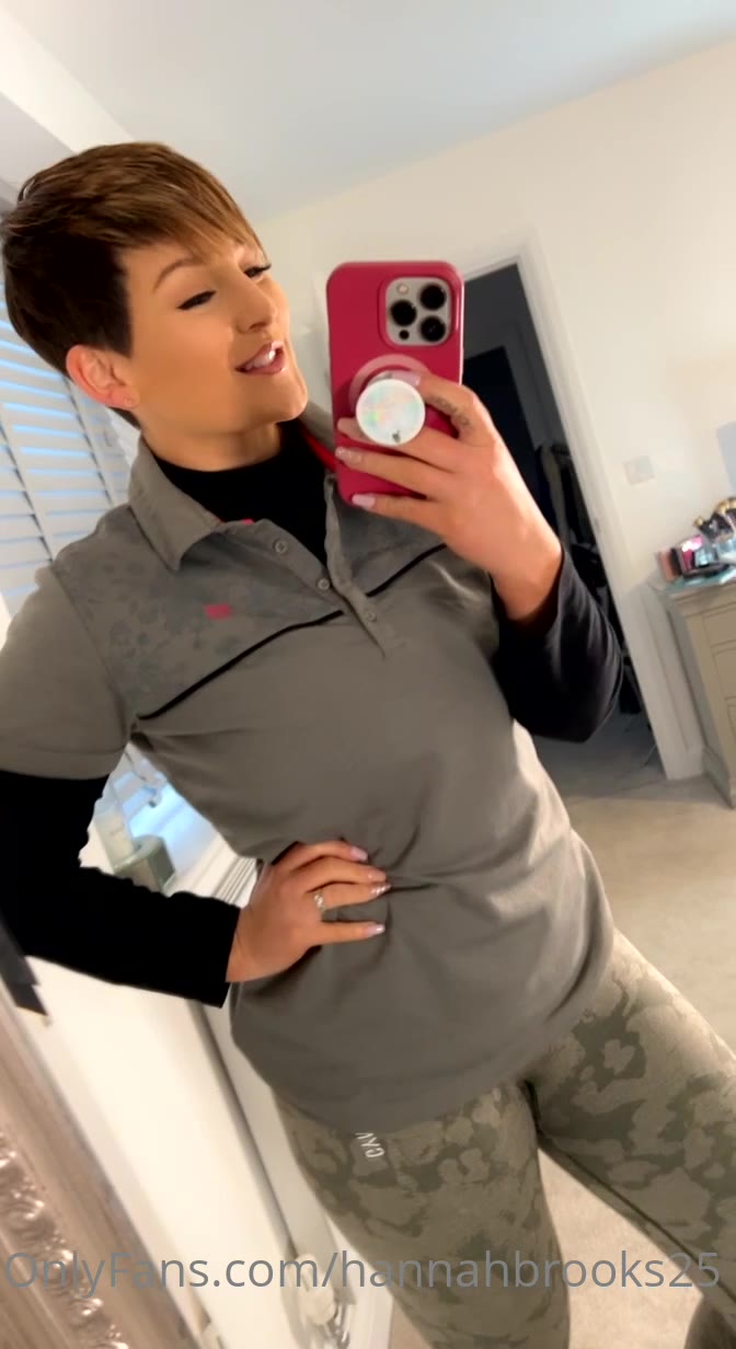 woodsy sucking Hannah Brooks thothub
