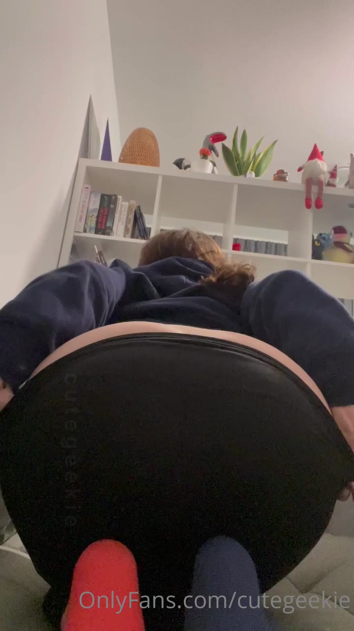 Cutegeekie sex tape