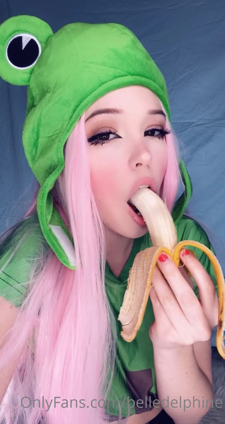 strident Dripping Petite Belle Delphine leaks