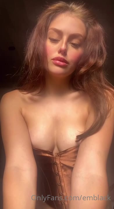 Emily Black sextape