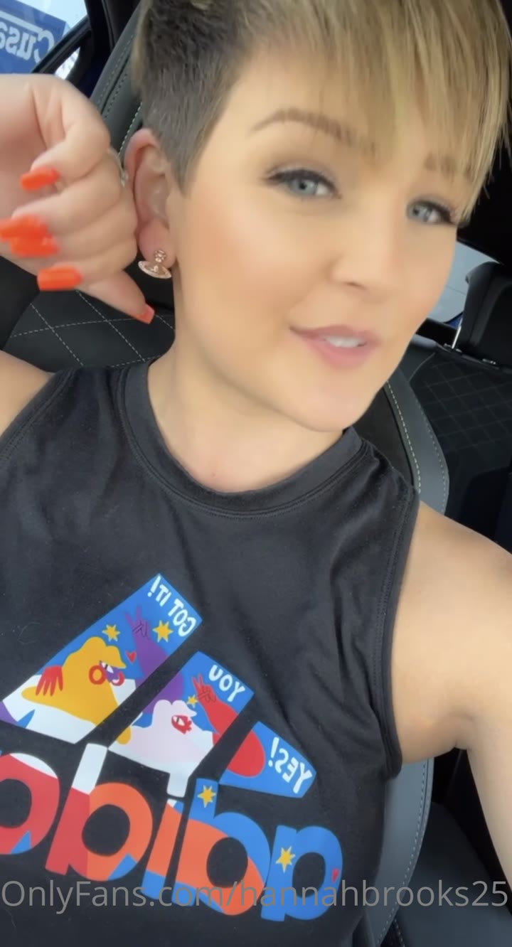 hen hannahbrooks25 Nude leaks video full