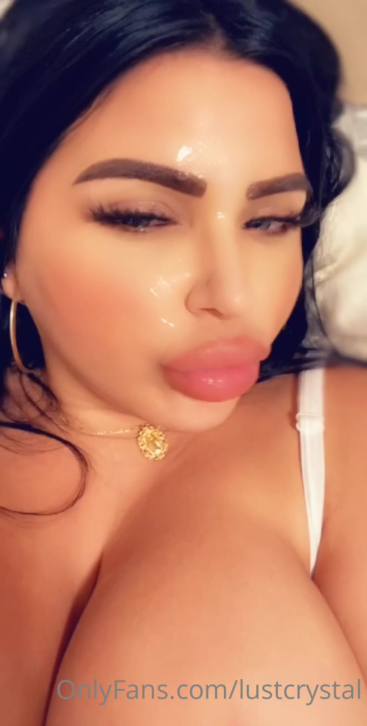 wench Huge tits Crystal Lust simpcity Exposed