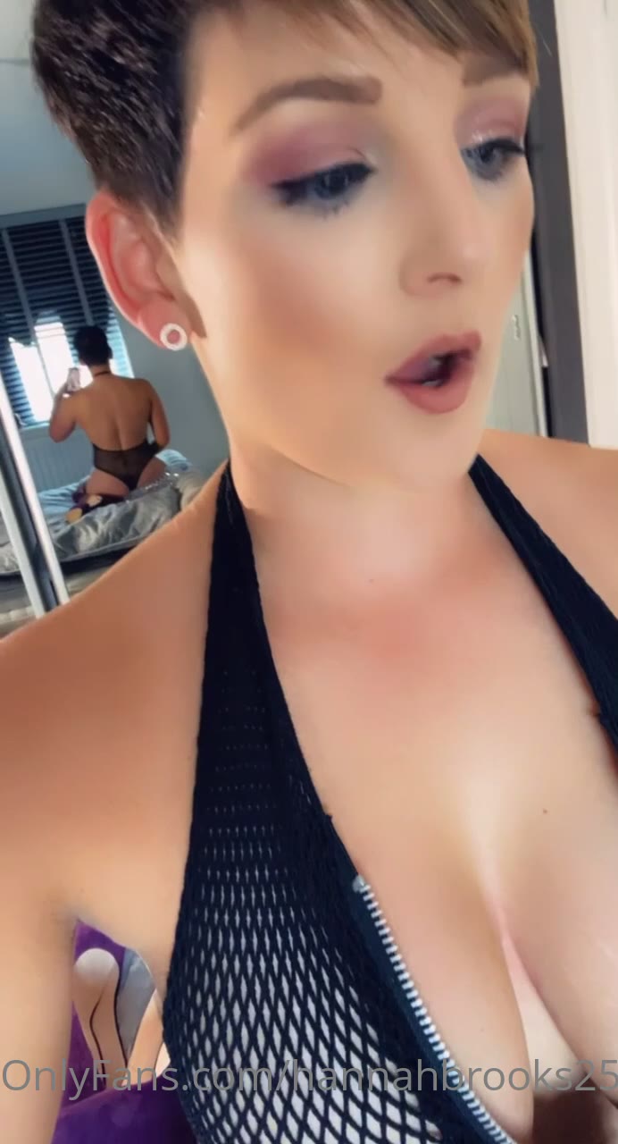 hannahbrooks25 bj  Exclusive video full
