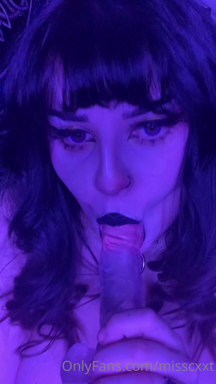 Sensational Misscxxt dildo