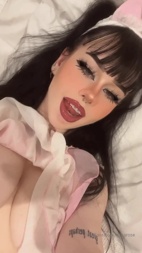 Lara Rose Leak exposed
