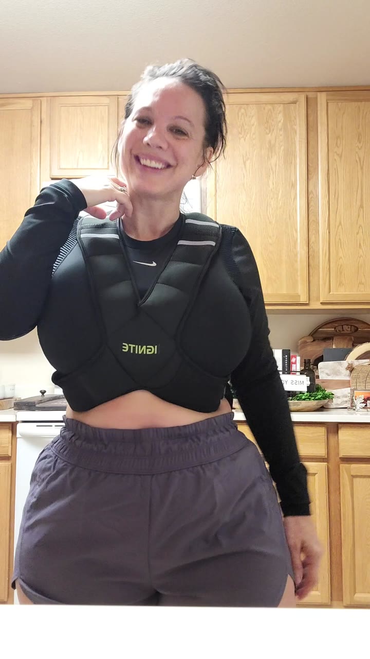 Big tits thebrittanyxoxo pussy destroyed