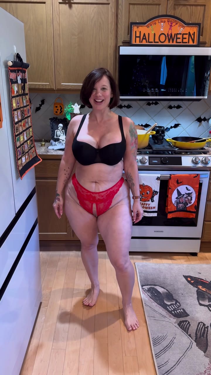 sleazy Sweating Thebrittanyxoxo masturbating