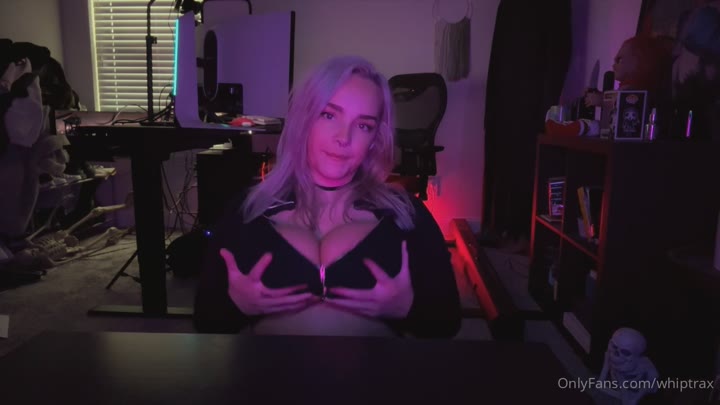 Huge tits Whiptrax Nude Patreon Sensational