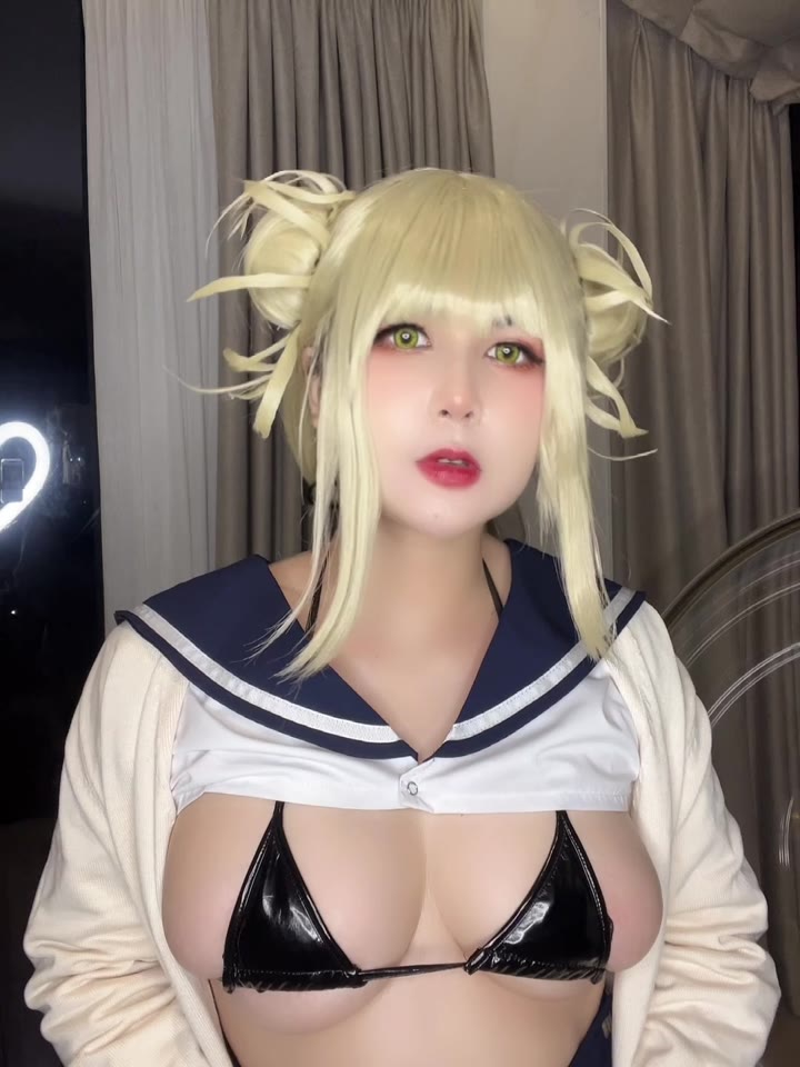 Exposed waitress uyuy2907 XXX