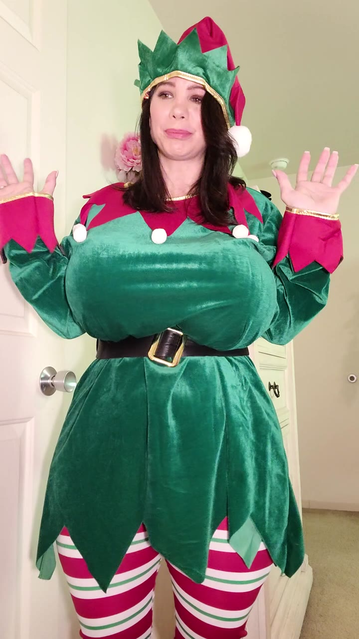 Exposed nan Huge tits thebrittanyxoxo l e a k e d
