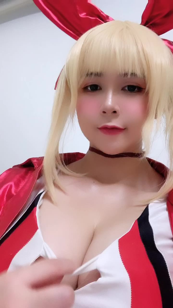 Sensational uyuy2907 camgirl